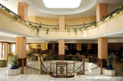 Azka Hotel 13